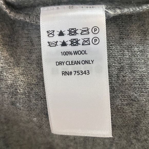 Tahari grey 100 % wool cardigan sweater jacket size small: nicely styled! - Picture 12 of 14